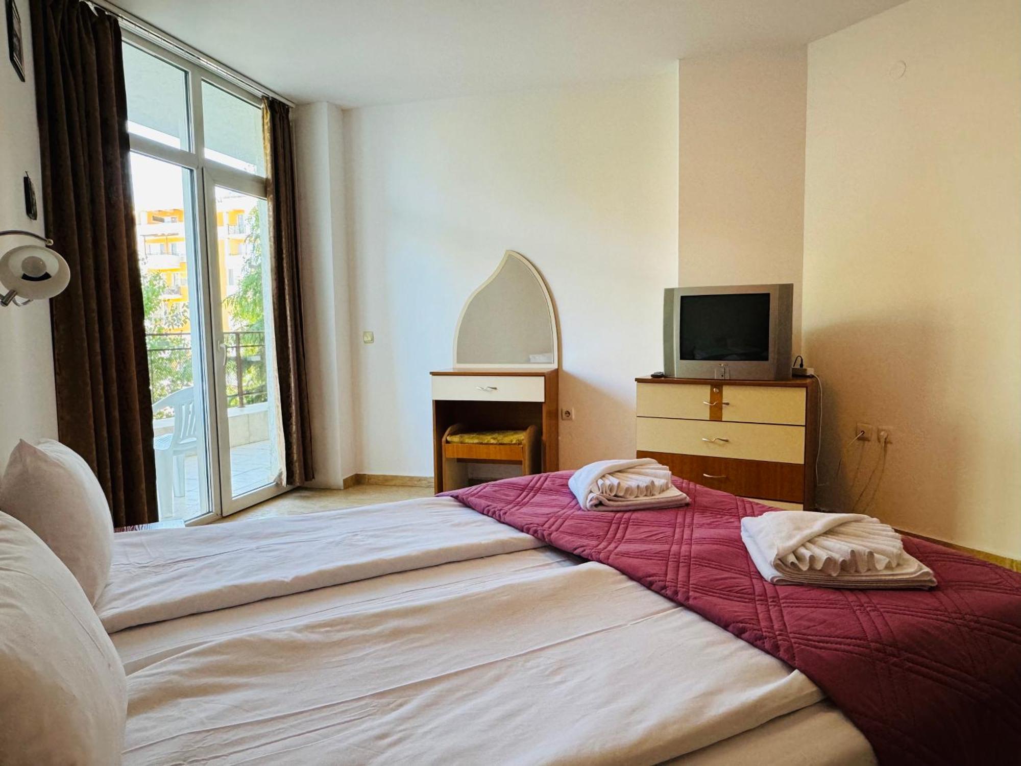 Sun Village B 320 Apartment Сонячний Берег Екстер'єр фото